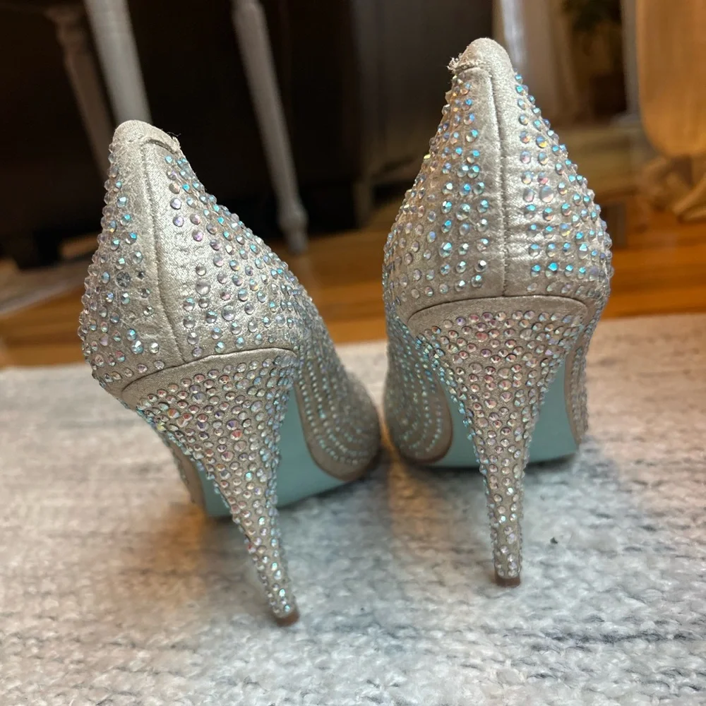 Betsey Johnson Gold Crystal Rhinestone Sparkle Stiletto Pumps Heels Sz 10 Prom⁠
